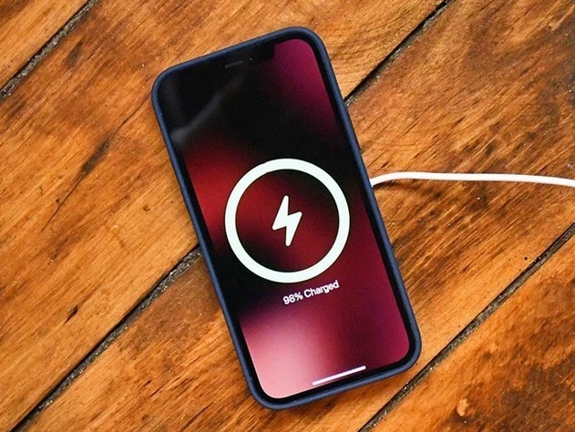 荣县苹果手机维修分享iPhone 12可以随便充电吗 